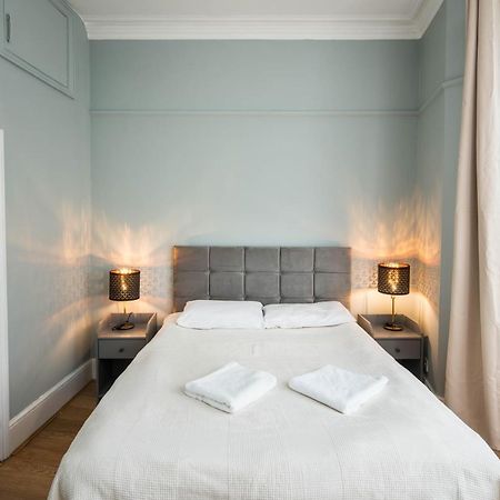 Gloucester Station Gem: 3 Bedroom Oasis London Exterior foto